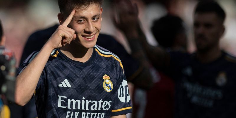 Con đường sự nghiệp của Arda Güler